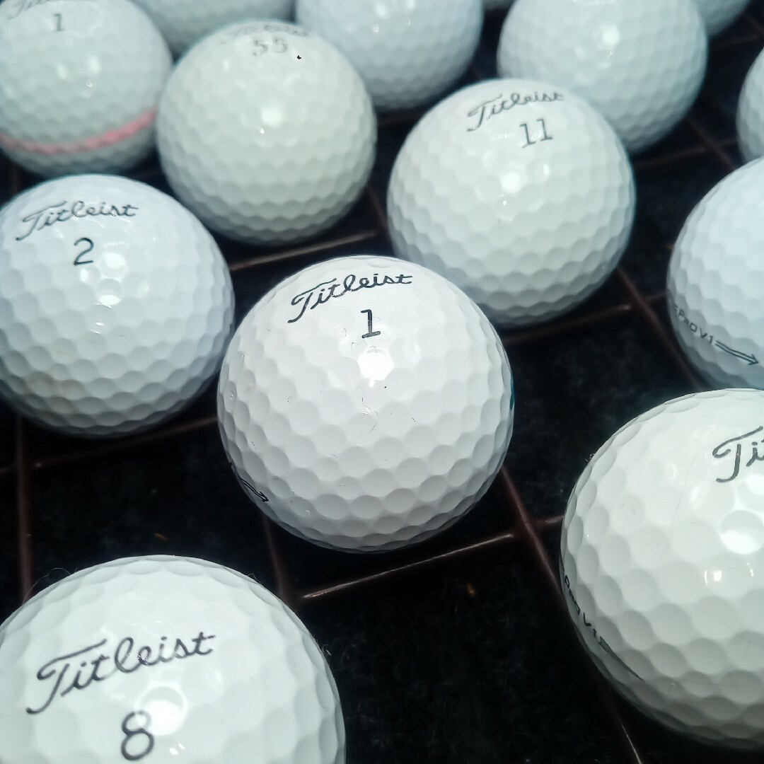 Titleist(タイトリスト)のタイトリスト PROV1 (18球S~AB) ロストボール スポーツ/アウトドアのゴルフ(その他)の商品写真