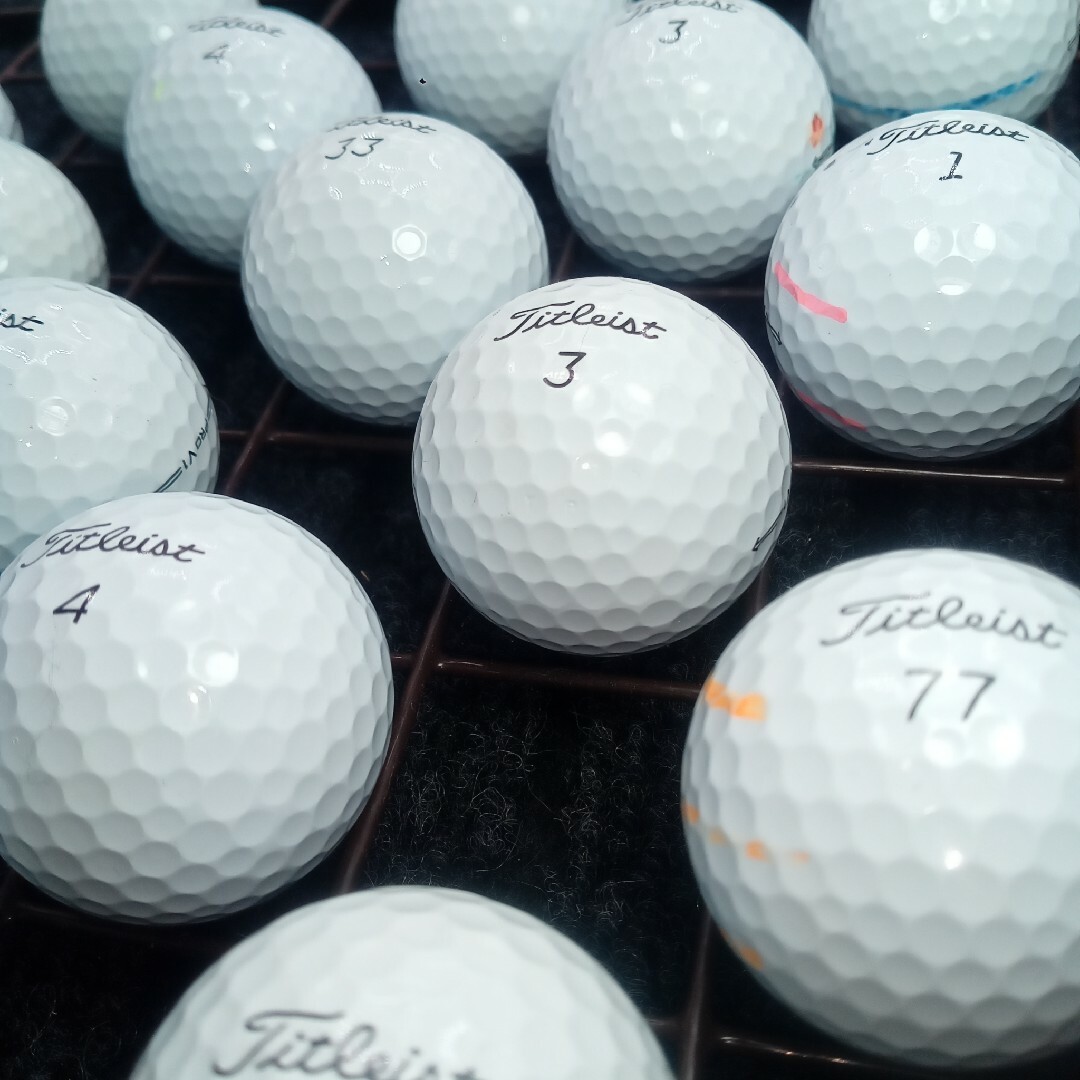 Titleist(タイトリスト)のタイトリスト PROV1 (18球S~AB) ロストボール スポーツ/アウトドアのゴルフ(その他)の商品写真