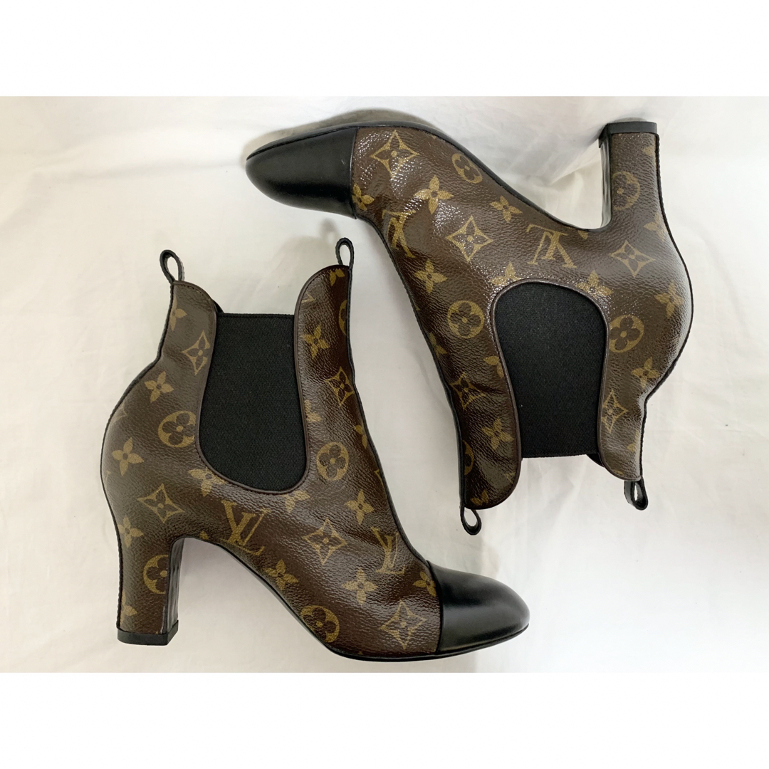LOUIS VUITTON(ルイヴィトン)の希少 超美品 ルイヴィトン モノグラム サイドゴア ショートブーツ 37 1/2 レディースの靴/シューズ(ブーツ)の商品写真