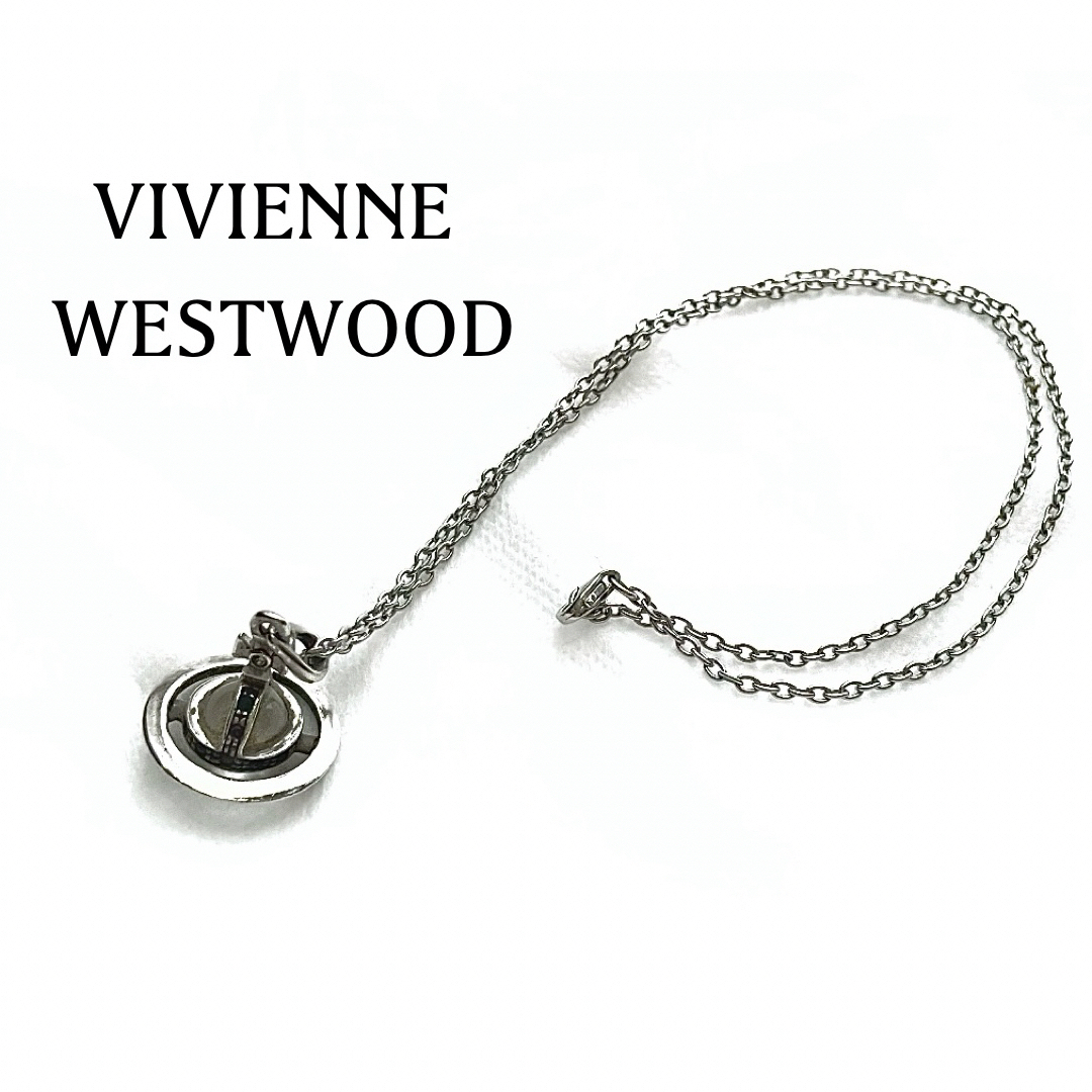 Vivienne Westwood(ヴィヴィアンウエストウッド)のヴィヴィアンウエストウッド【希少】silver925 タイニーオーブ ネックレス レディースのアクセサリー(ネックレス)の商品写真