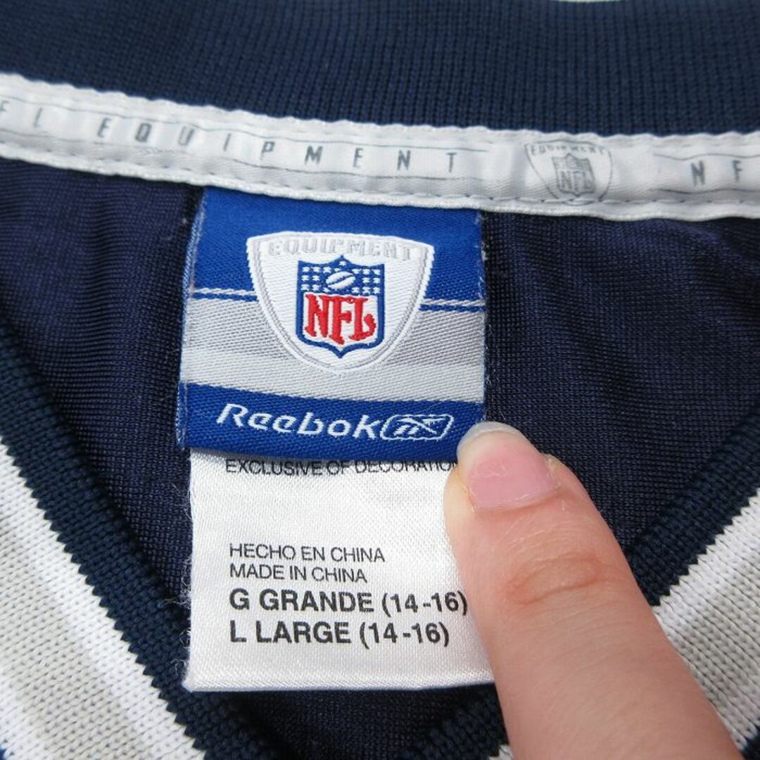 Reebok(リーボック)の古着 リーボック REEBOK 半袖 ビンテージ フットボール Tシャツ キッズ ボーイズ 子供服 00年代 00s NFL ダラスカウボーイズ トニーロモ メッシュ地 Vネック 紺他 ネイビー ユニフォーム ゲームシャツ アメフト スーパーボウル 23jul26 キッズ/ベビー/マタニティのベビー服(~85cm)(シャツ/カットソー)の商品写真