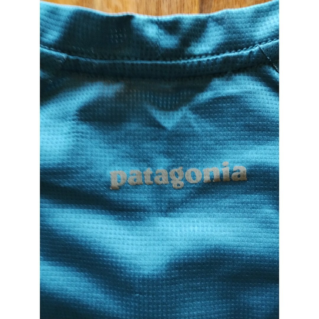 patagonia(パタゴニア)のパタゴニア　ウインドチェイサーxs スポーツ/アウトドアのランニング(ウェア)の商品写真