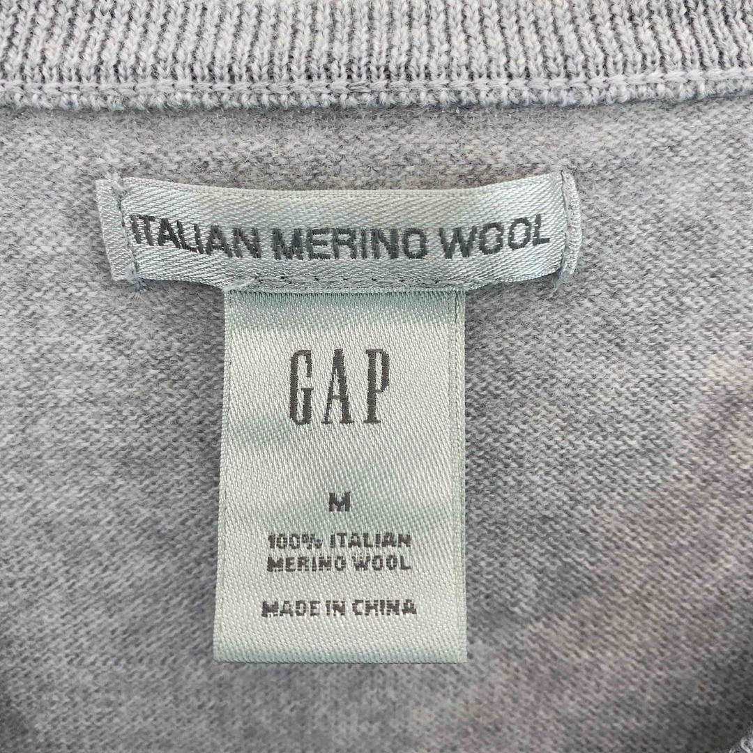 GAP(ギャップ)のGAP ギャップ レディース ニット/セーター グレー イタリアミラノウール100％ Vネック レディースのトップス(ニット/セーター)の商品写真