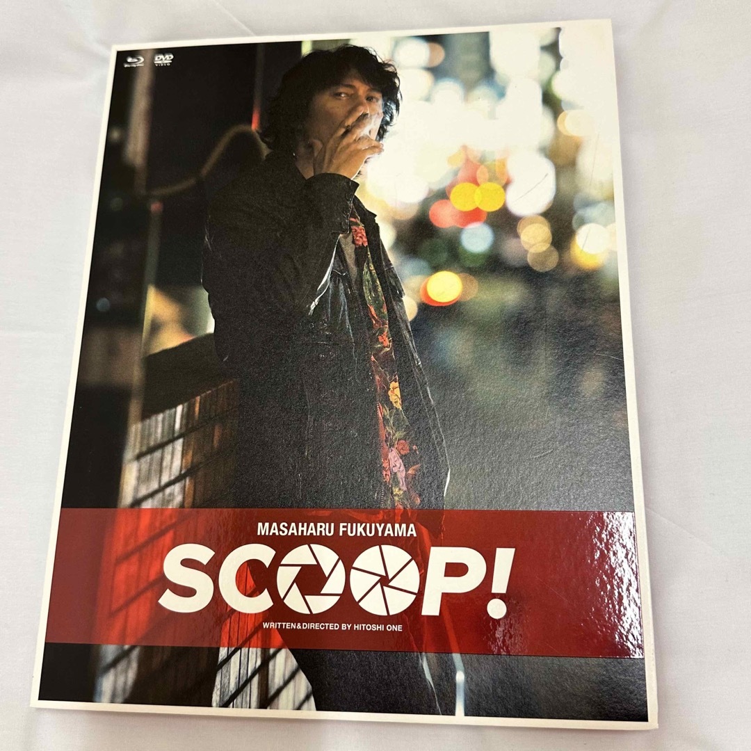 SCOOP! 豪華版(Blu-ray/DVDコンボ)('16テレビ朝日/アミュ… エンタメ/ホビーのDVD/ブルーレイ(日本映画)の商品写真