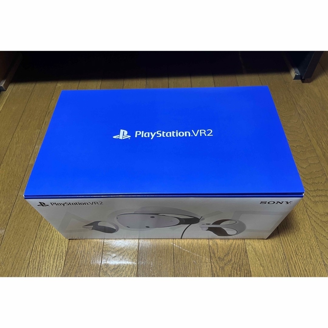 SONY(ソニー)のSONY PlayStation VR2 CFIJ-17000  エンタメ/ホビーのゲームソフト/ゲーム機本体(家庭用ゲーム機本体)の商品写真