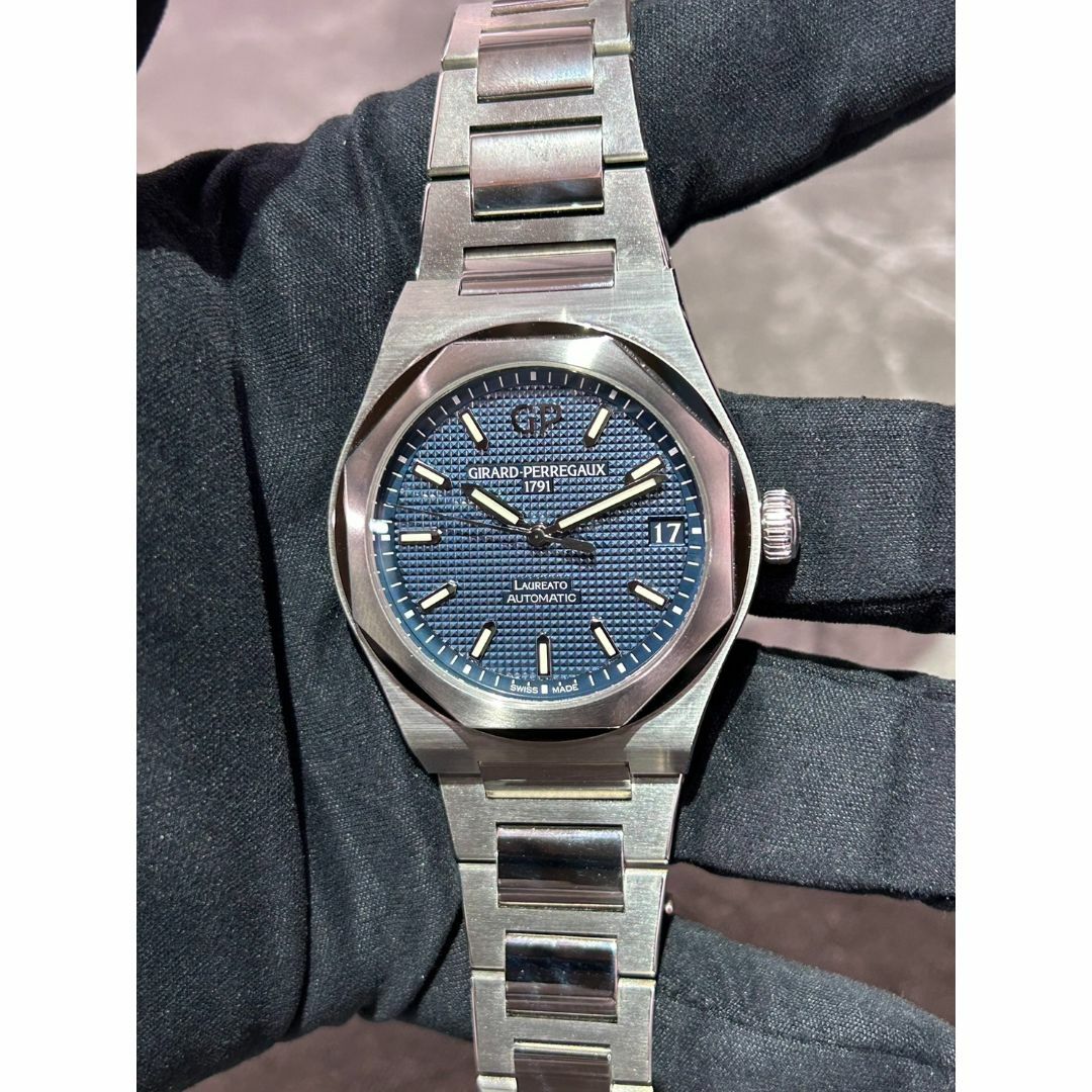GIRARD-PERREGAUX(ジラールペルゴ)のGirard-Perregaux(ジラールペルゴ)・ロレアート【2023年4月印 メンズの時計(腕時計(アナログ))の商品写真