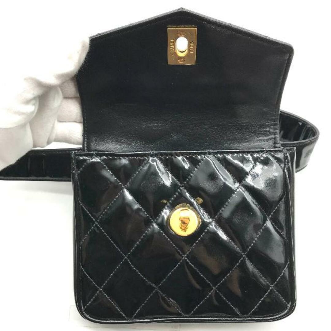 CHANEL - CHANEL シャネル ココマーク ターンロック パテント CHANEL - CHANEL シャネル ココマーク ターンロック パテント