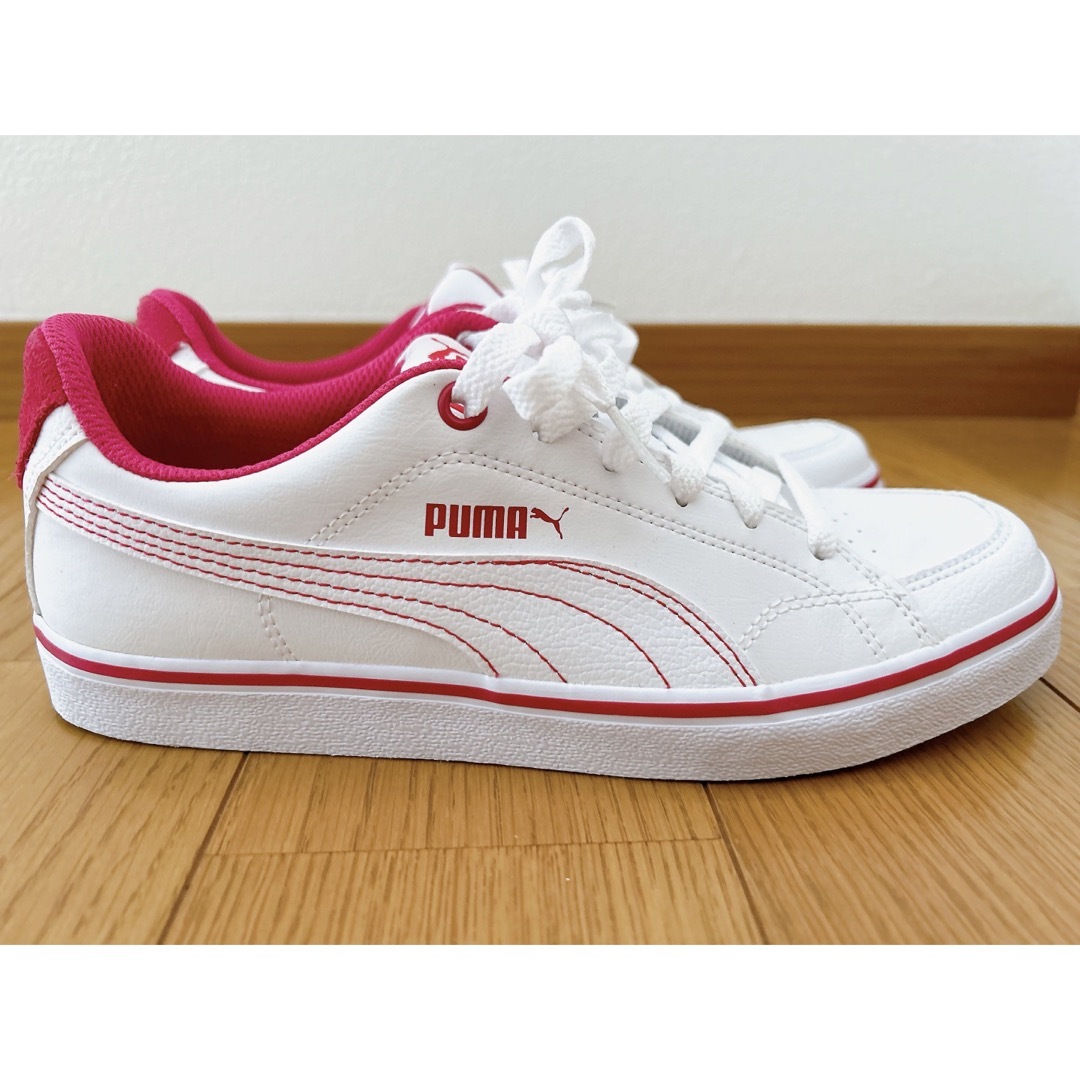 PUMA(プーマ)の【最終価格】PUMA コートポイント Vu SL BG 24cm レディース レディースの靴/シューズ(スニーカー)の商品写真