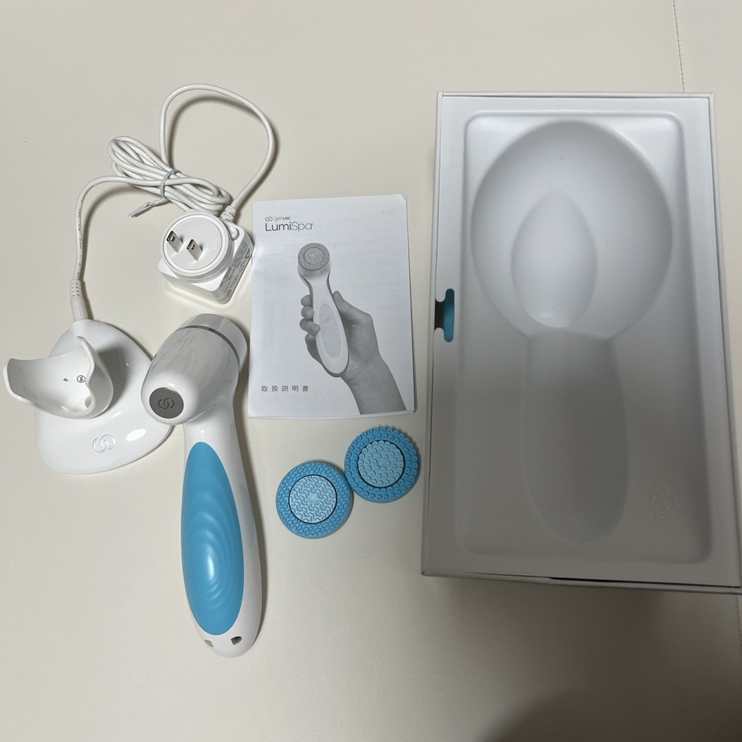 NU SKIN(ニュースキン)のルミスパ　ニュースキン　美顔器 スマホ/家電/カメラの美容/健康(フェイスケア/美顔器)の商品写真