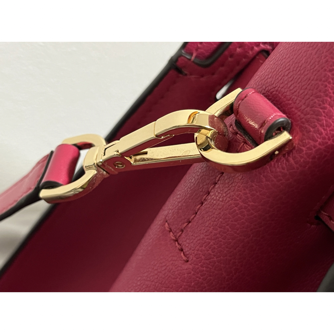 Michael Kors(マイケルコース)のMICHEAL KORS レア色 ショルダーバッグ 2way ピンク レディースのバッグ(ショルダーバッグ)の商品写真