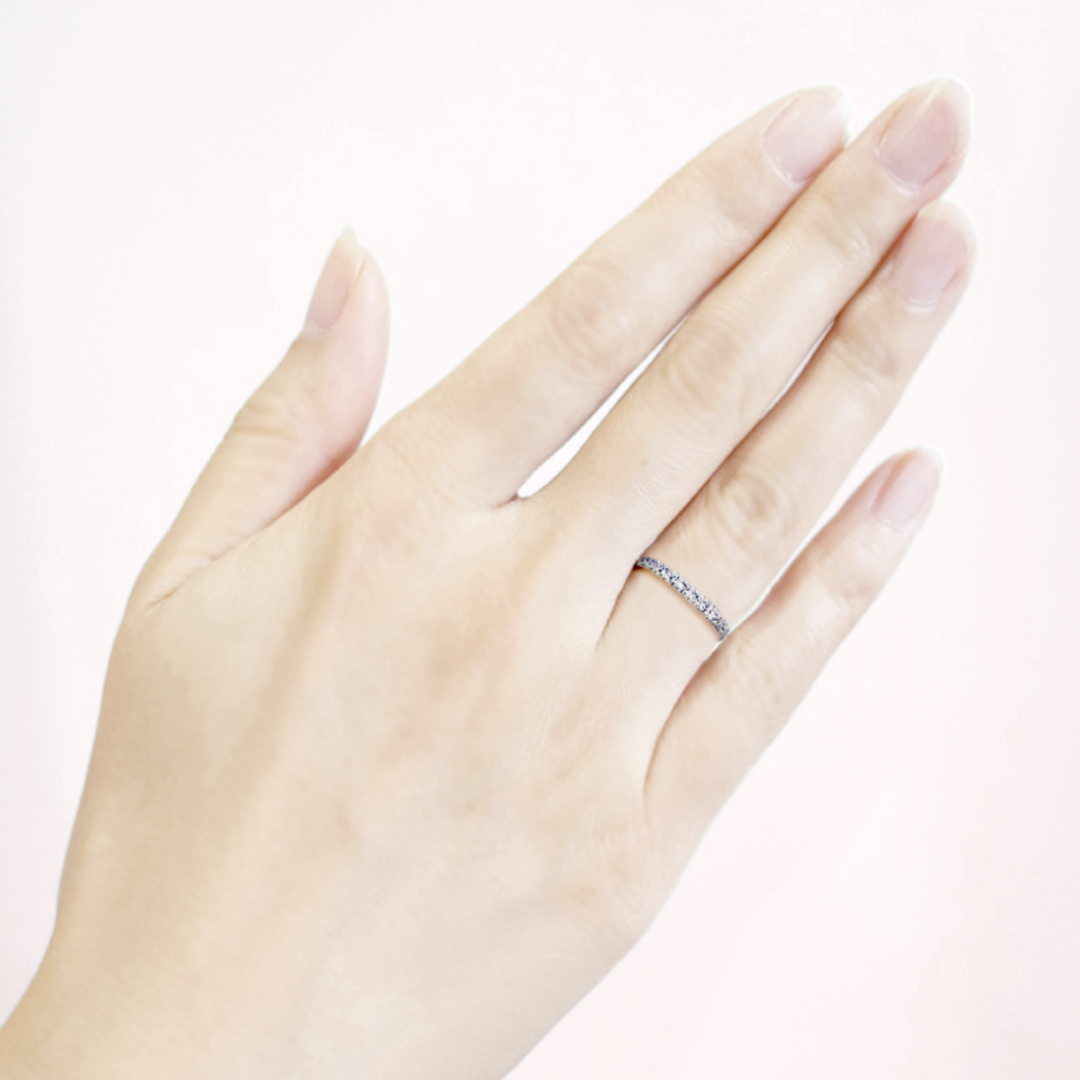 【専用】エタニティリング　0.2カラット　ダイヤ　 レディースのアクセサリー(リング(指輪))の商品写真