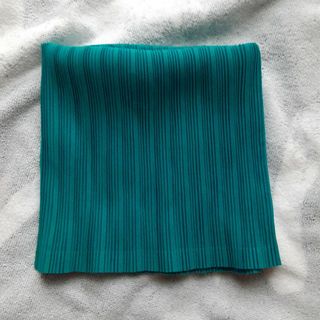 プリーツプリーズイッセイミヤケ(PLEATS PLEASE ISSEY MIYAKE)のプリーツプリーズ☆ネックウォーマー(ネックウォーマー)