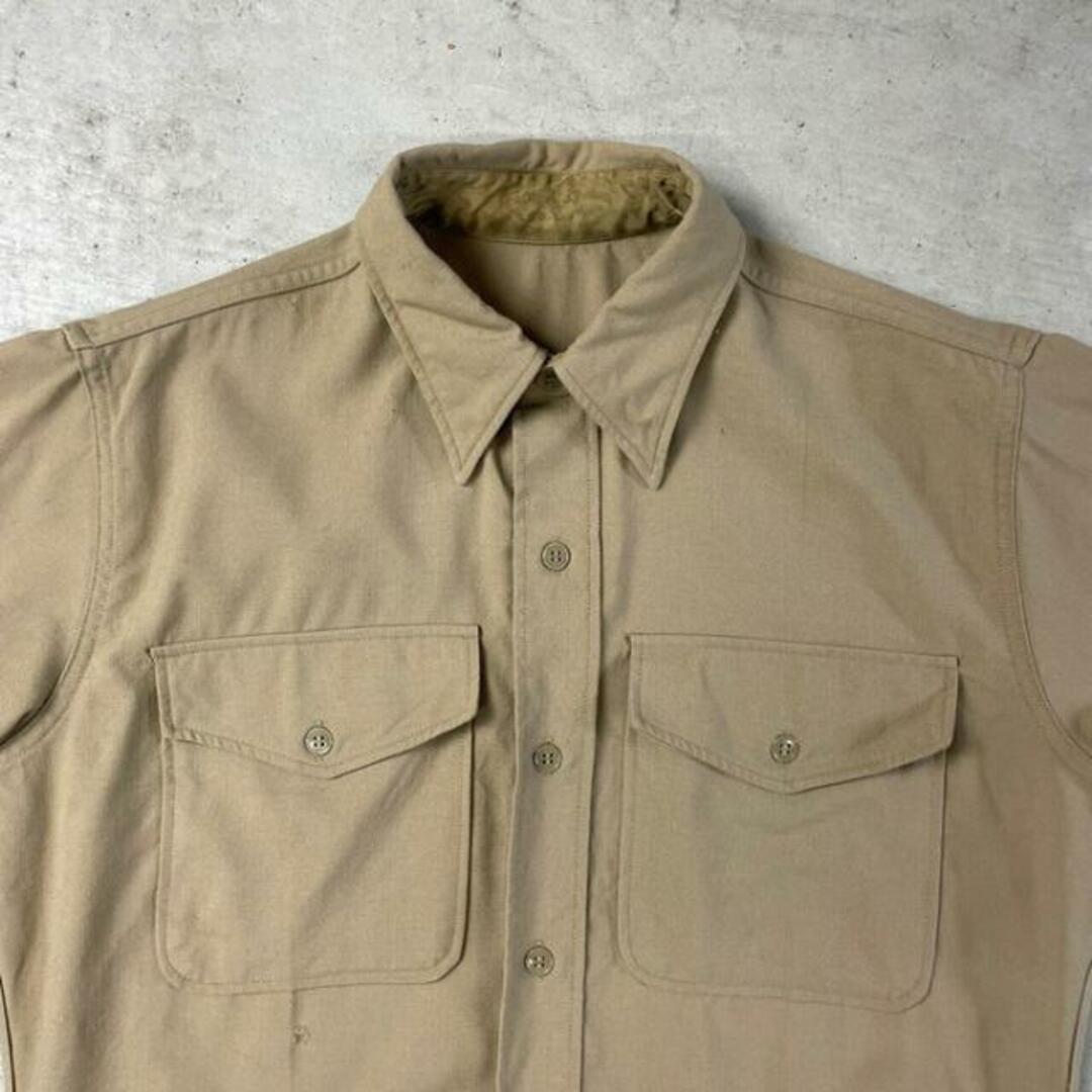 50年代~60年代 米軍実品 USMC 長袖 コットンツイル ミリタリーサービスドレスシャツ ワッペン メンズM-L相当 エンタメ/ホビーのミリタリー(戦闘服)の商品写真