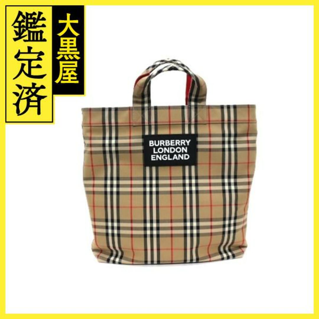 BURBERRY(バーバリー)のバーバリー　ヴィンテージチェック　２wayバッグ　ベージュ　キャンバス【200】 レディースのバッグ(トートバッグ)の商品写真