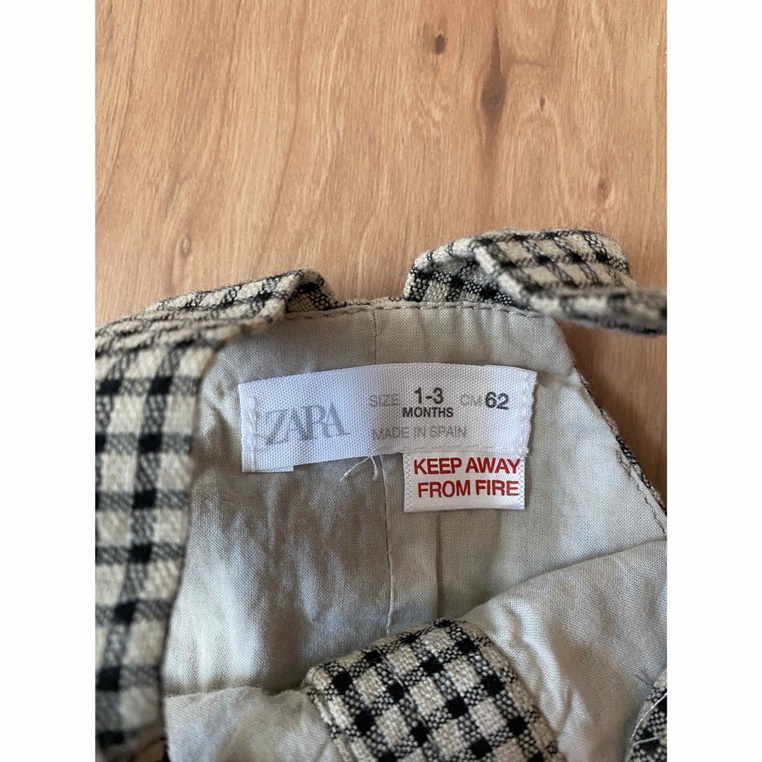 ZARA KIDS(ザラキッズ)のzara ザラ  ベビー　カバーオール　オーバーオール キッズ/ベビー/マタニティのベビー服(~85cm)(カバーオール)の商品写真