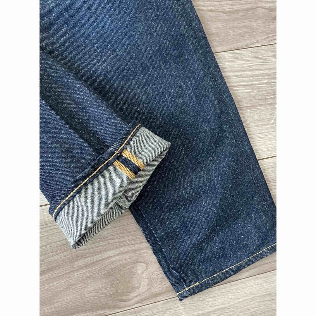 ARMANI EXCHANGE(アルマーニエクスチェンジ)のアルマーニエクスチェンジ　濃紺デニム テーパード 30 メンズのパンツ(デニム/ジーンズ)の商品写真