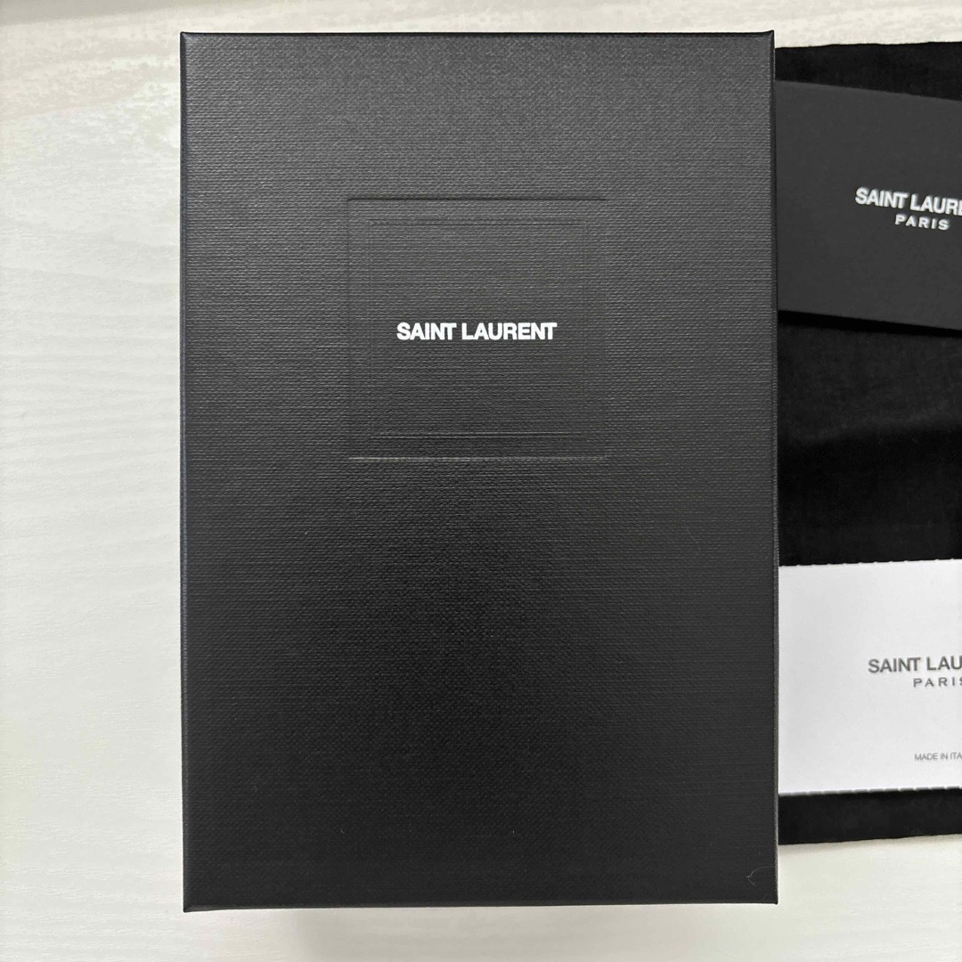 Saint Laurent(サンローラン)の【新品】サンローラン RIVE GAUCHE 折り財布 レディースのファッション小物(財布)の商品写真