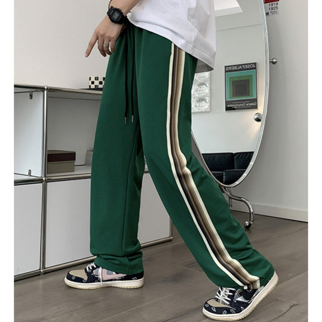 サイドライン ストリート パンツ モード パンツ メンズ　グリーン　韓国 メンズのパンツ(ワークパンツ/カーゴパンツ)の商品写真