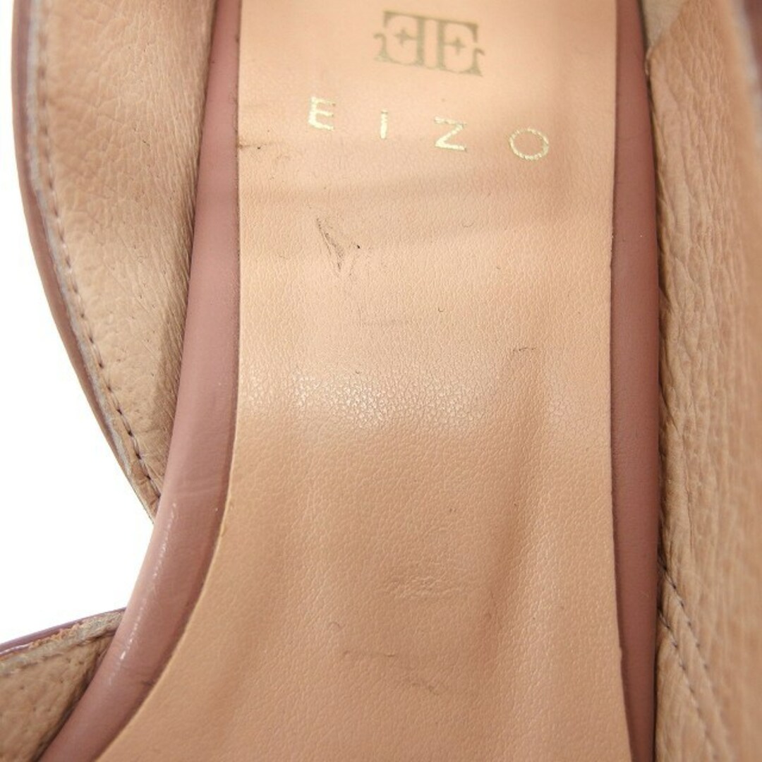 エイゾー ストラップパンプス エナメルタッチ ポインテッドトゥ ミドルヒール レディースの靴/シューズ(ハイヒール/パンプス)の商品写真