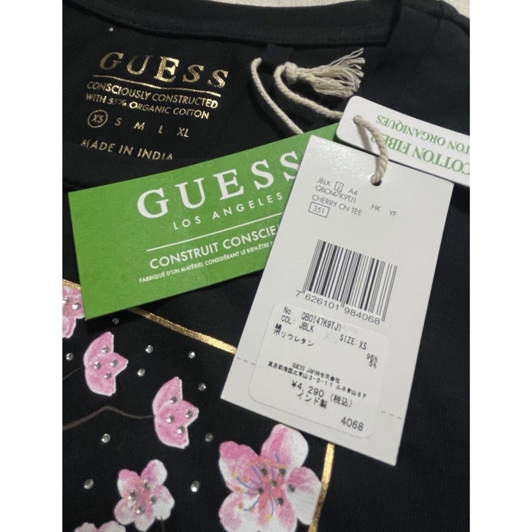 GUESS(ゲス)のゲス GUESS　tシャツ  レディースのトップス(Tシャツ(半袖/袖なし))の商品写真