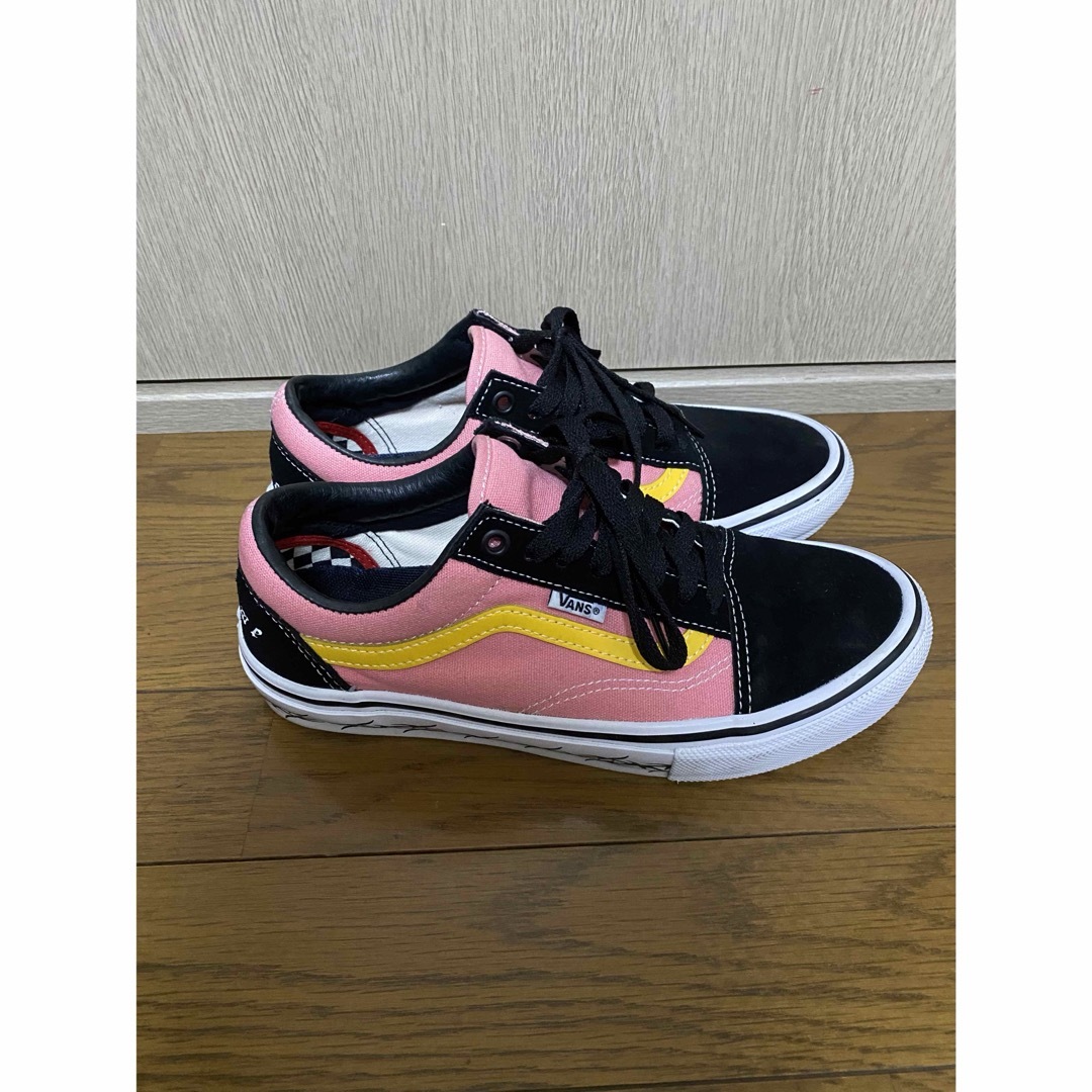 Supreme(シュプリーム)のSupreme × Vans Old Skool "Pink" メンズの靴/シューズ(スニーカー)の商品写真