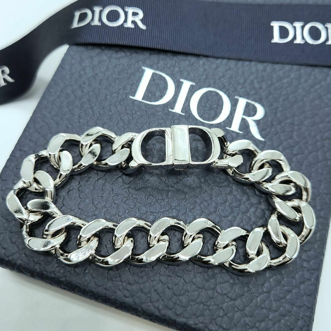 Christian Dior(クリスチャンディオール)のChristian Dior 喜平チェーンブレスレット CDロゴ シルバー メンズのアクセサリー(ブレスレット)の商品写真