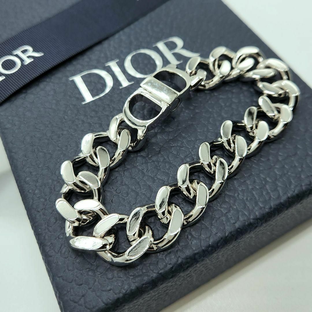 Christian Dior(クリスチャンディオール)のChristian Dior 喜平チェーンブレスレット CDロゴ シルバー メンズのアクセサリー(ブレスレット)の商品写真