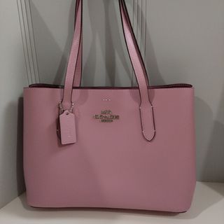 コーチ(COACH)のCOACH　コーチ　アベニュー キャリーオール(ショルダーバッグ)