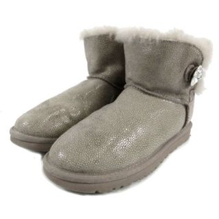 アグ(UGG)のUGG ムートンブーツ ショート ビジュー 総柄 グレー系 アイボリー 23(ブーツ)