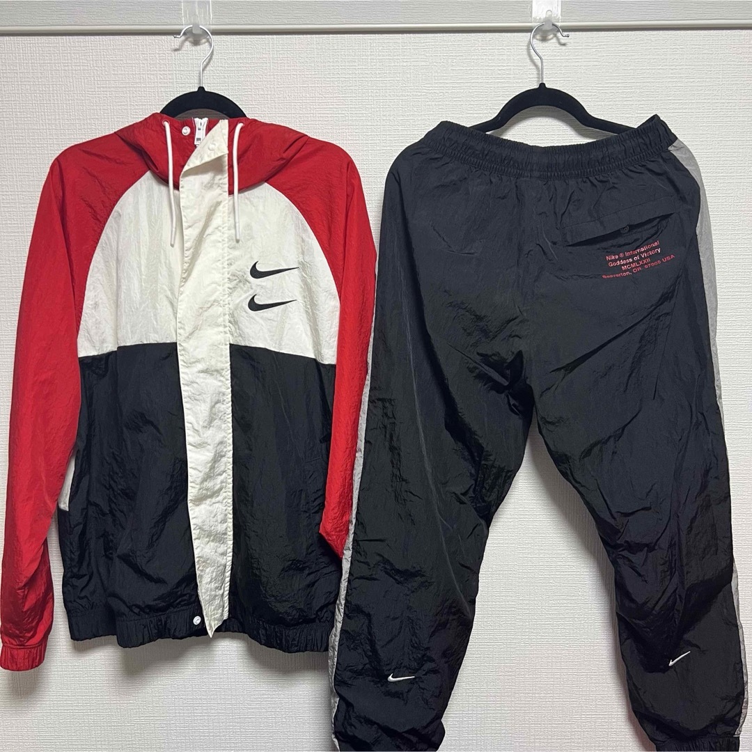 NIKE SWOOSH ナイロン ジャケット パンツ セットアップ NIKE SWOOSH ナイロン ジャケット パンツ セットアップ