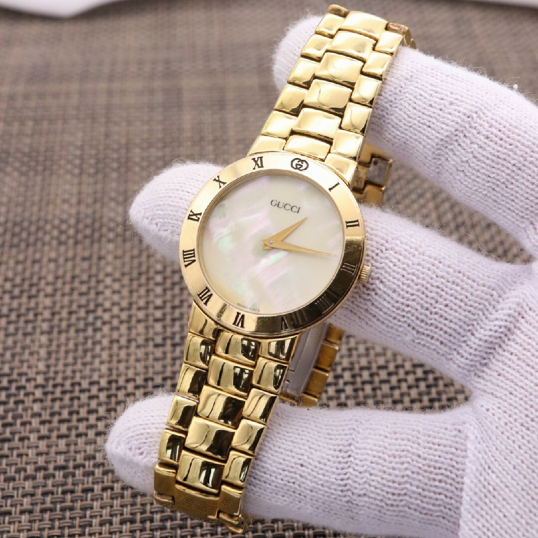Gucci(グッチ)の正規品【新品電池】GUCCI 3300.2.M 動作良好 ヴィンテージ フルコマ メンズの時計(腕時計(アナログ))の商品写真