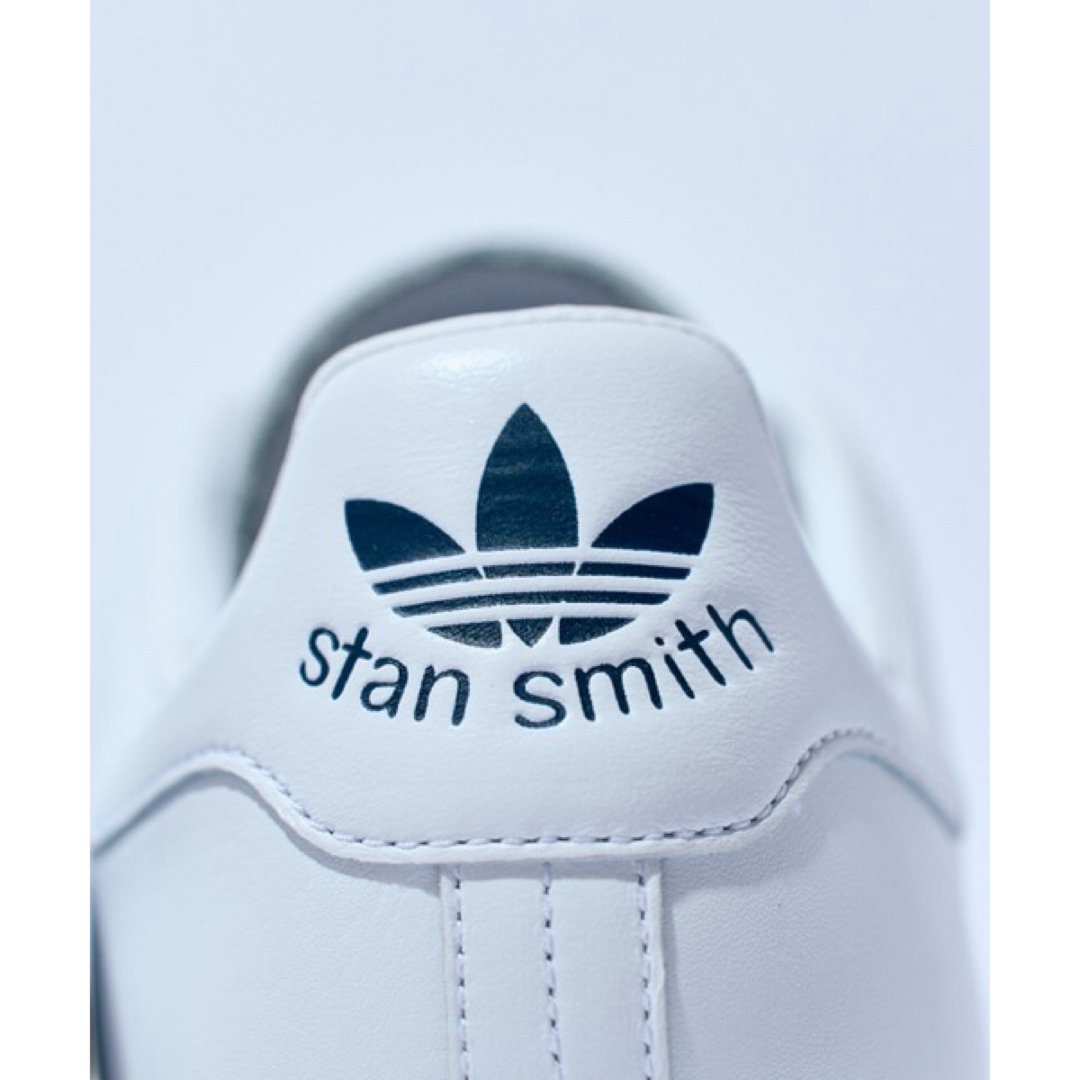 STANSMITH（adidas）(スタンスミス)の天然皮革✨新品✨【送料無料】スタンスミス adidas 24.0 ネイビー 本革 レディースの靴/シューズ(スニーカー)の商品写真