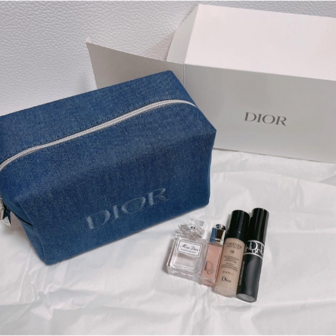 Dior(ディオール)の今期即完売ディオールDiorノベルティコフレセット コスメ/美容のキット/セット(コフレ/メイクアップセット)の商品写真