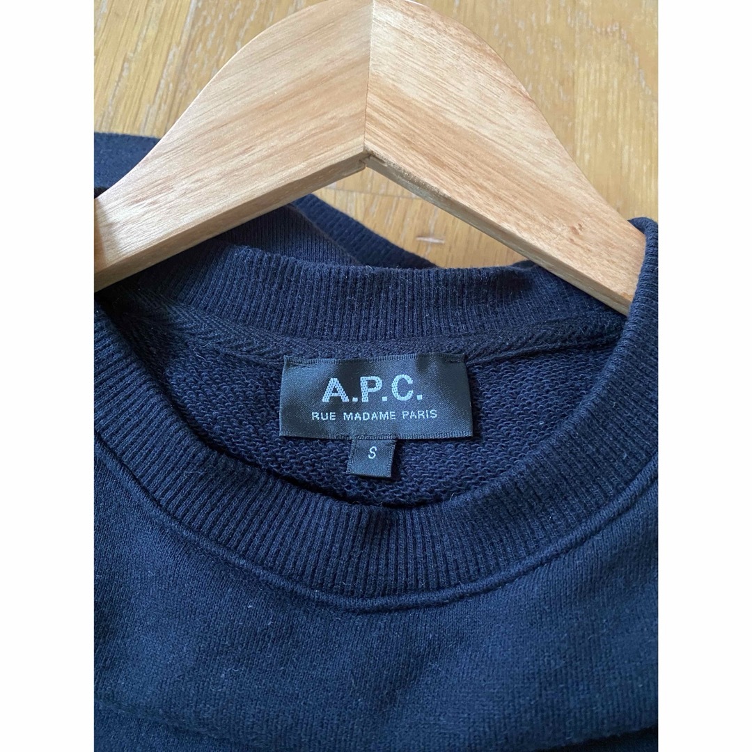 A.P.C(アーペーセー)の最終値下げです。A.P.C スウェット　トレーナー　アーペーセー レディースのトップス(トレーナー/スウェット)の商品写真