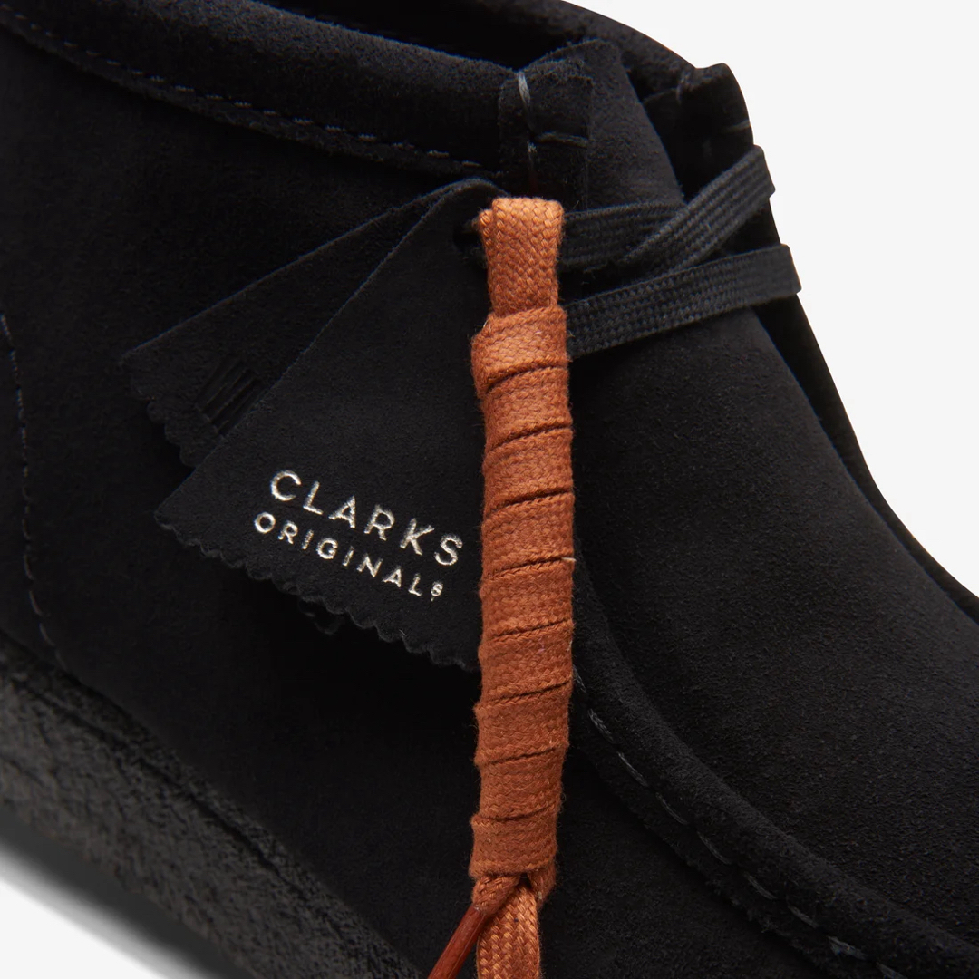 Clarks(クラークス)のClarks ワラビーブーツ メンズの靴/シューズ(ブーツ)の商品写真