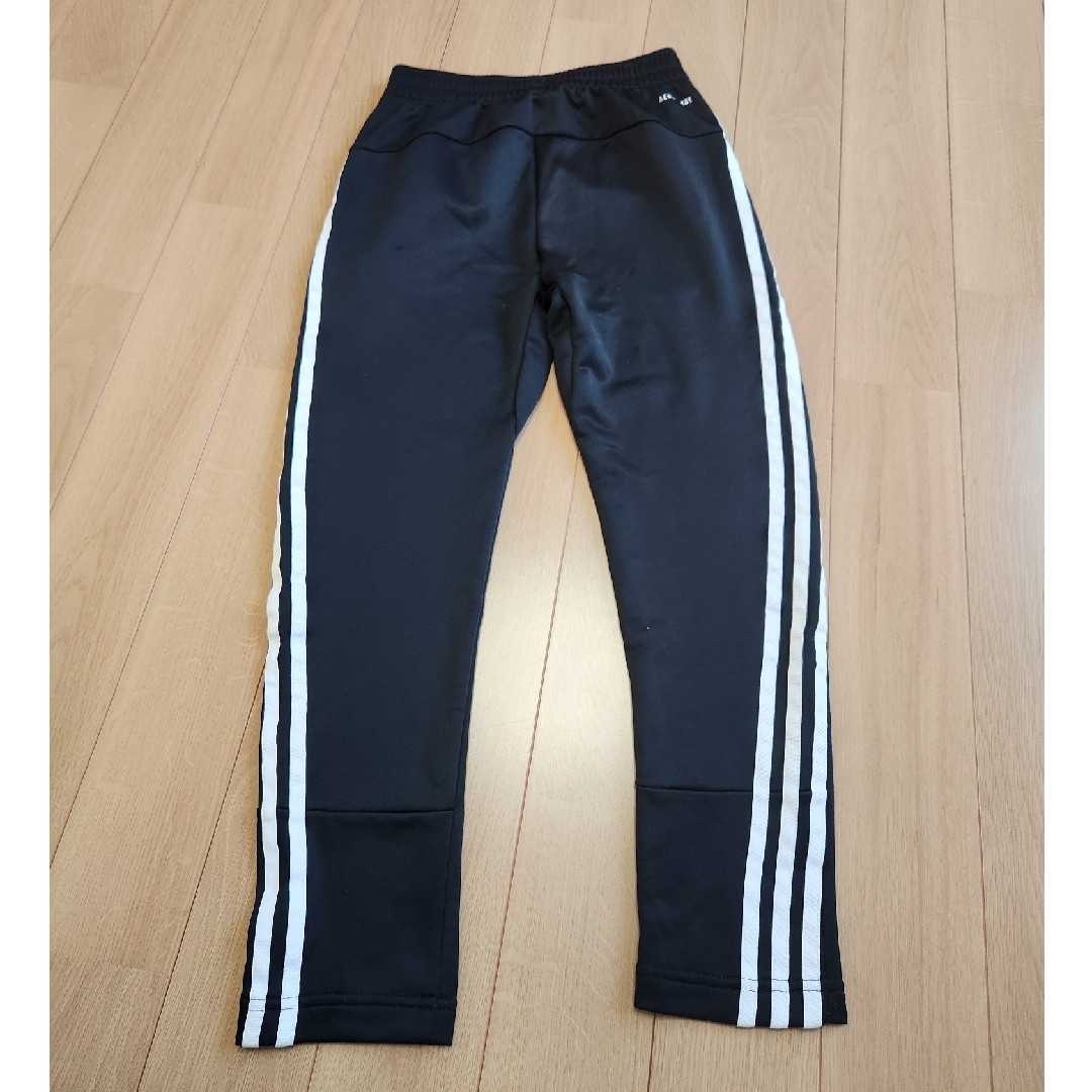 adidas(アディダス)のジャージ キッズ/ベビー/マタニティのキッズ服男の子用(90cm~)(パンツ/スパッツ)の商品写真