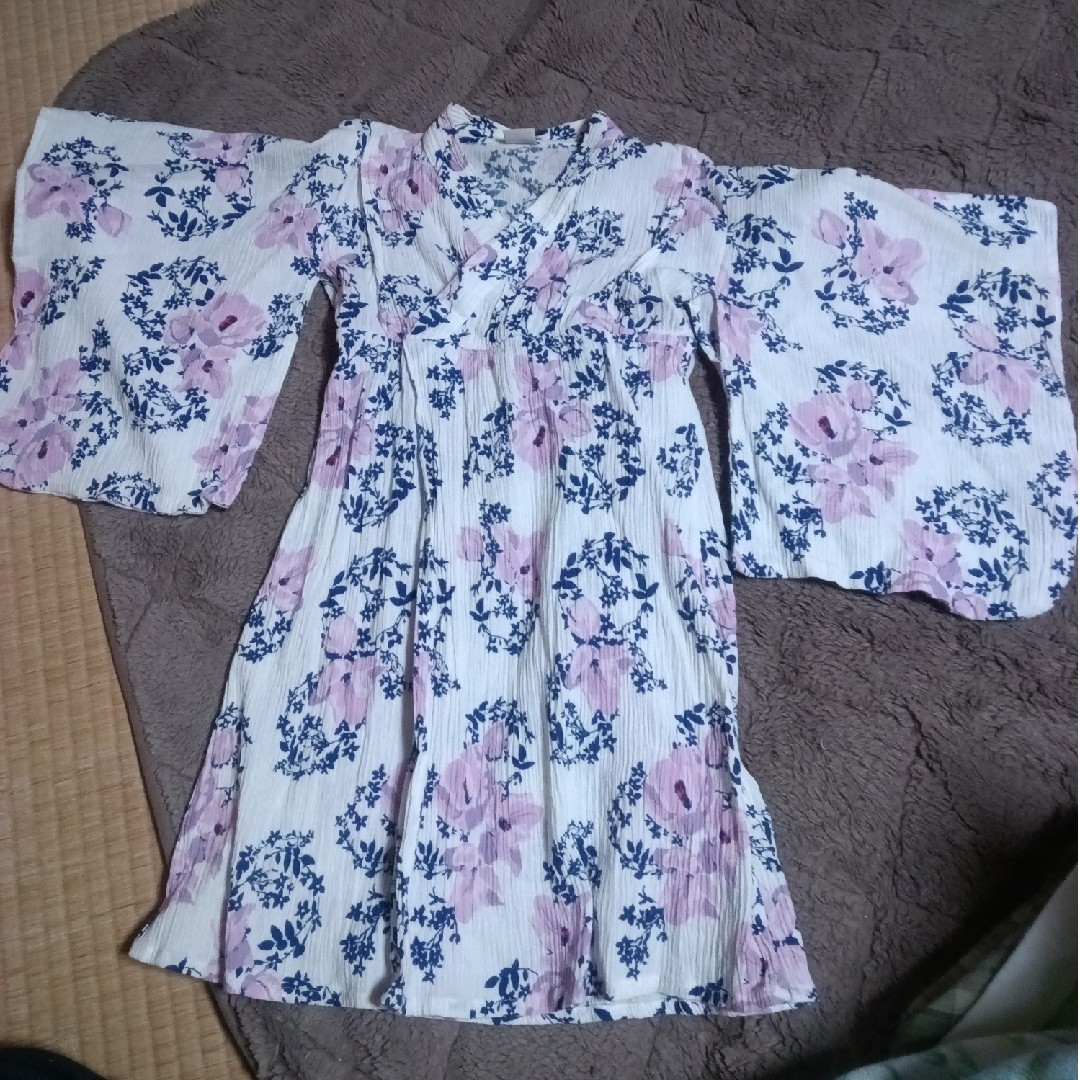 プティマイン　petit main  浴衣風ワンピース　110サイズ キッズ/ベビー/マタニティのキッズ服女の子用(90cm~)(甚平/浴衣)の商品写真