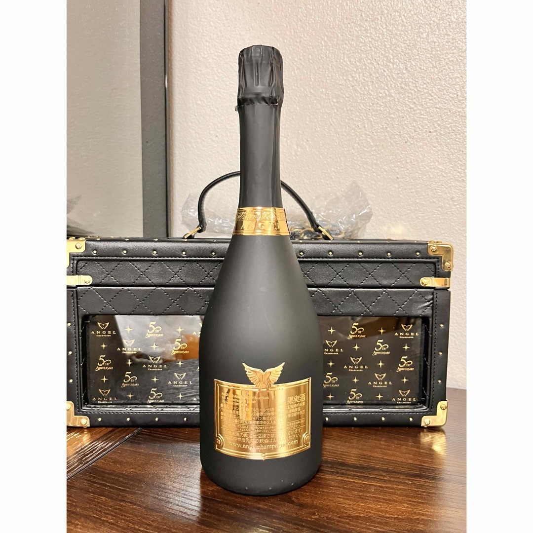 エンジェル シャンパン ブラック 5周年記念　750ml (エンジェル5周年) 食品/飲料/酒の酒(シャンパン/スパークリングワイン)の商品写真