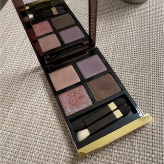 トムフォードビューティ(TOM FORD BEAUTY)のTOMFORD アイカラークォード 25 プリティーベイビー(アイシャドウ)