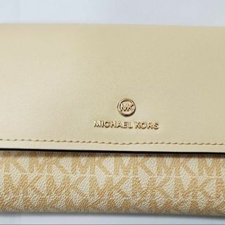 マイケルコース(Michael Kors)のマイケルコース ジェットセット チャーム ラージ フラップ フォン リストレット(財布)