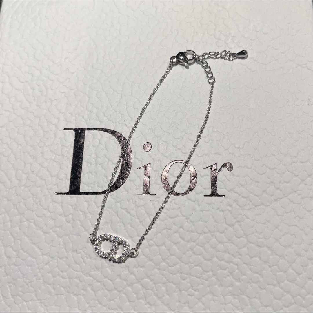 Christian Dior(クリスチャンディオール)の新品♡ディオール　CDロゴブレスレット　シルバー レディースのアクセサリー(ブレスレット/バングル)の商品写真