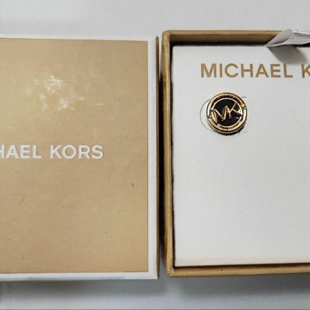 Michael Kors(マイケルコース)の【新品未使用】マイケルコース MK ロゴ ピアス サークル ラウンド ゴールド レディースのアクセサリー(ピアス)の商品写真