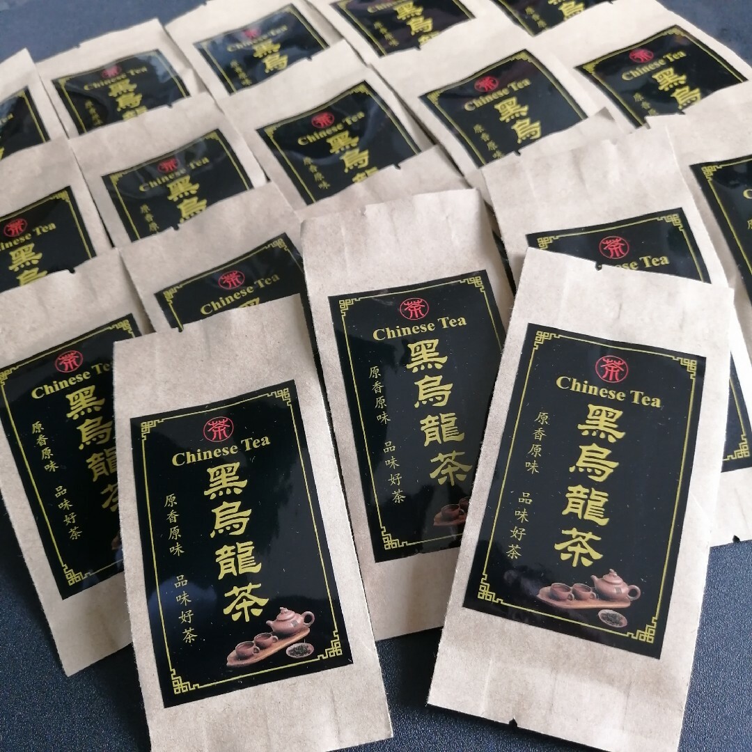 【国内加工】中国茶葉人気の黒烏龍茶　20包 食品/飲料/酒の飲料(茶)の商品写真