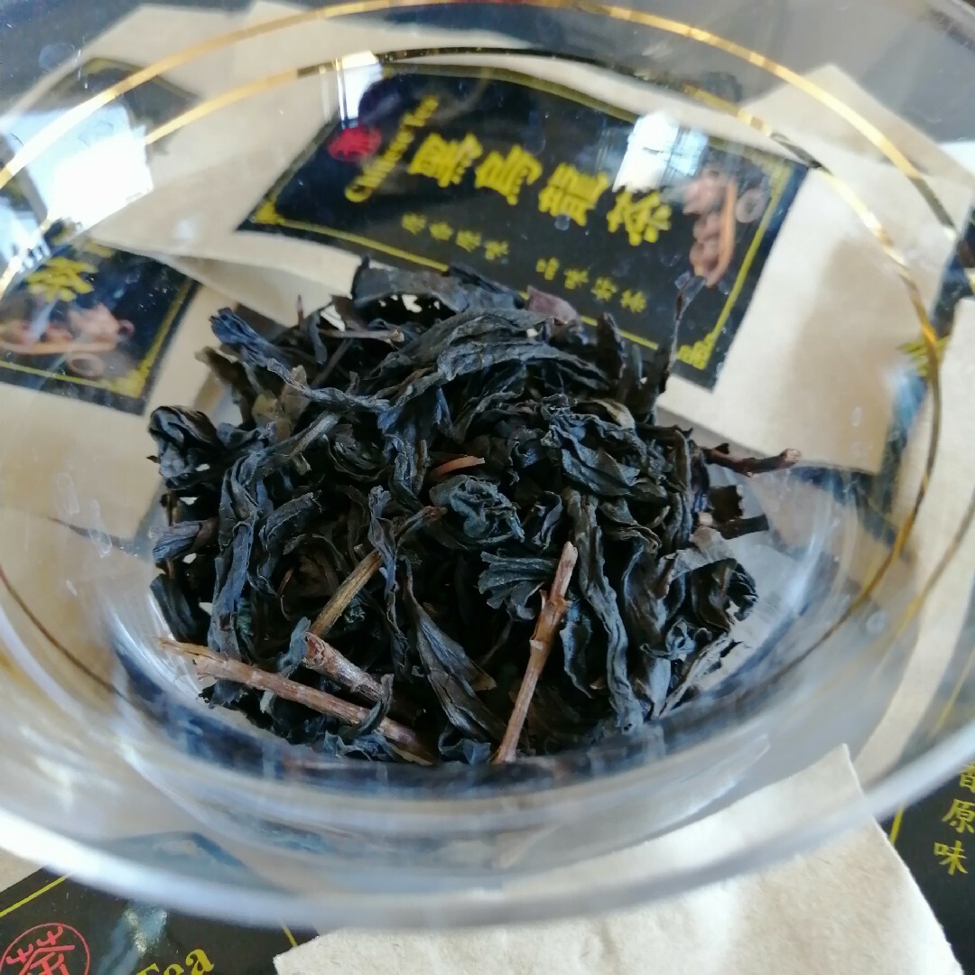 【国内加工】中国茶葉人気の黒烏龍茶　20包 食品/飲料/酒の飲料(茶)の商品写真