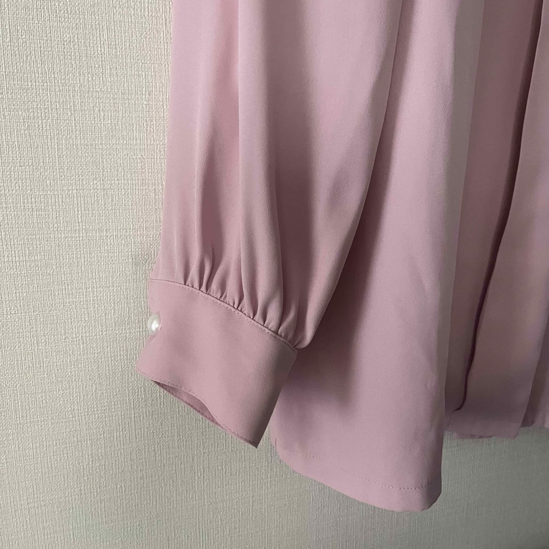 LH Tokyo-blouse ブラウス　ピンク　長袖　襟 レディースのトップス(シャツ/ブラウス(長袖/七分))の商品写真