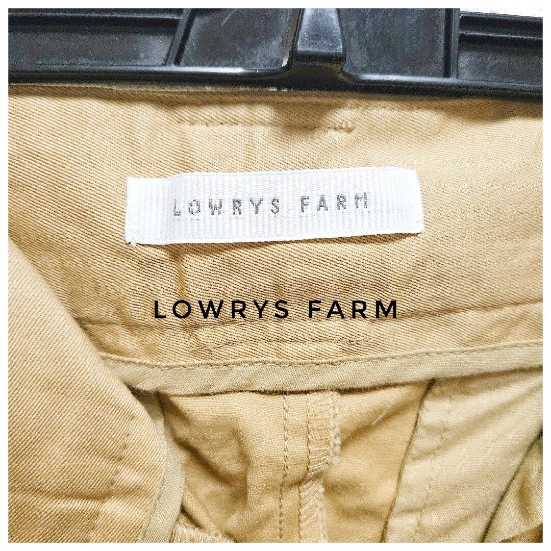 LOWRYS FARM(ローリーズファーム)の美品　LOWRYS FARM　ワイドパンツ　タック　ベージュ　チノパン　M レディースのパンツ(カジュアルパンツ)の商品写真