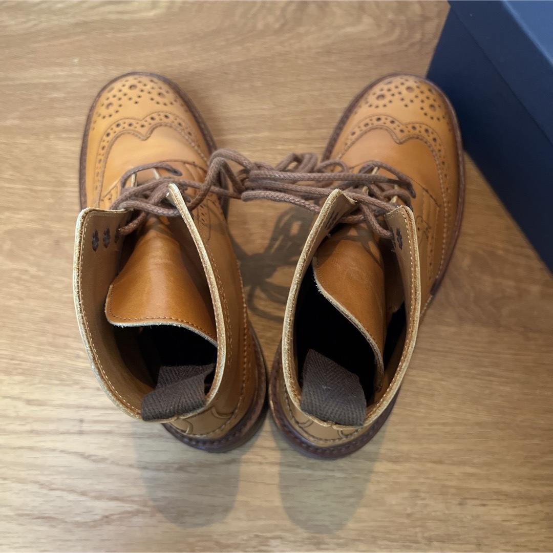 Trickers(トリッカーズ)のトリッカーズ　Tricker's ウィングチップ マロン　 22.5cm 未使用 レディースの靴/シューズ(ブーツ)の商品写真