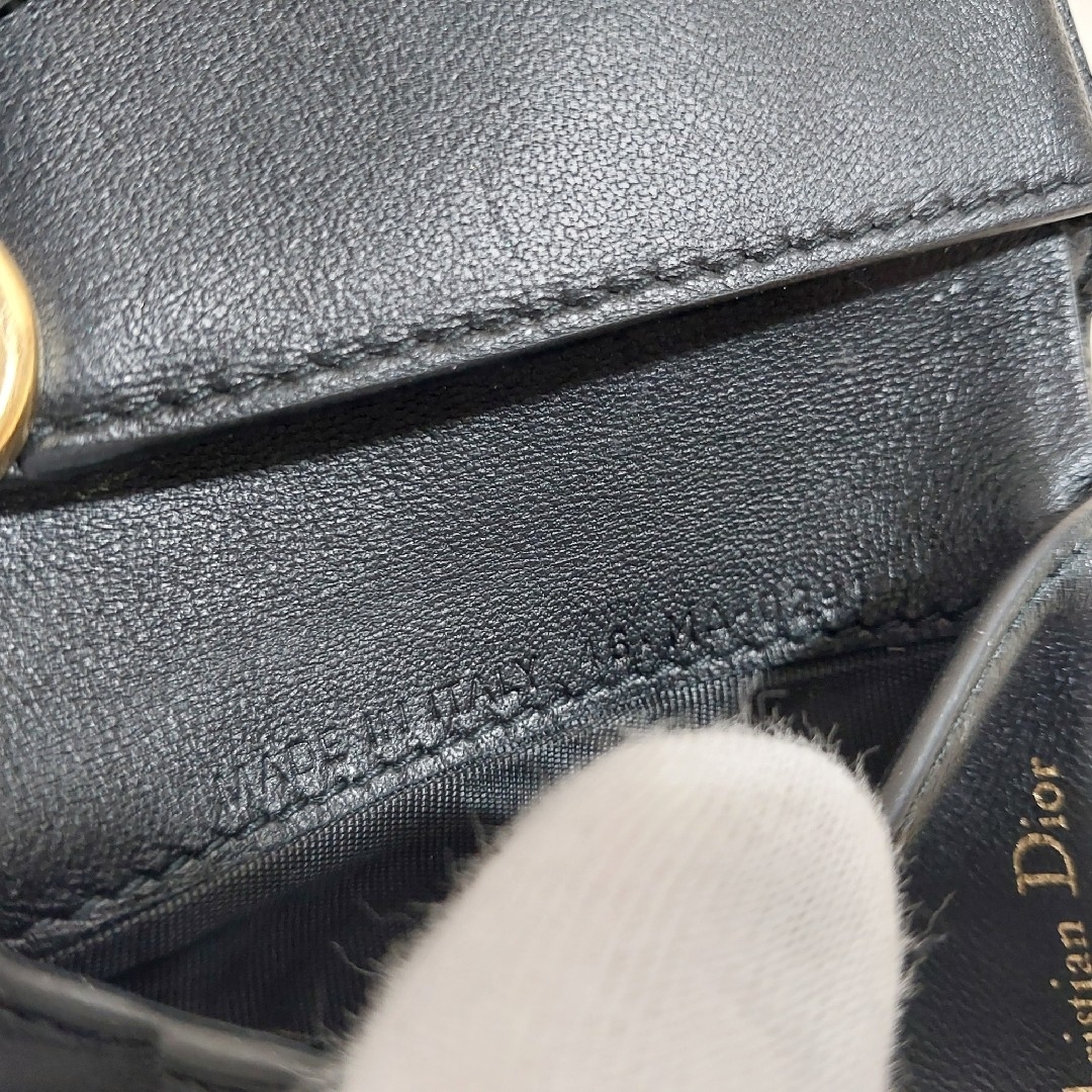 Dior(ディオール)のディオール サドル ロータスウォレット コンパクト 三つ折財布 レザー ブラック レディースのファッション小物(財布)の商品写真