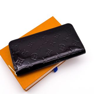 ルイヴィトン(LOUIS VUITTON)の【超極美品】ルイヴィトン　ジッピーウォレット　ヴェルニ　アマラント　長財布(財布)