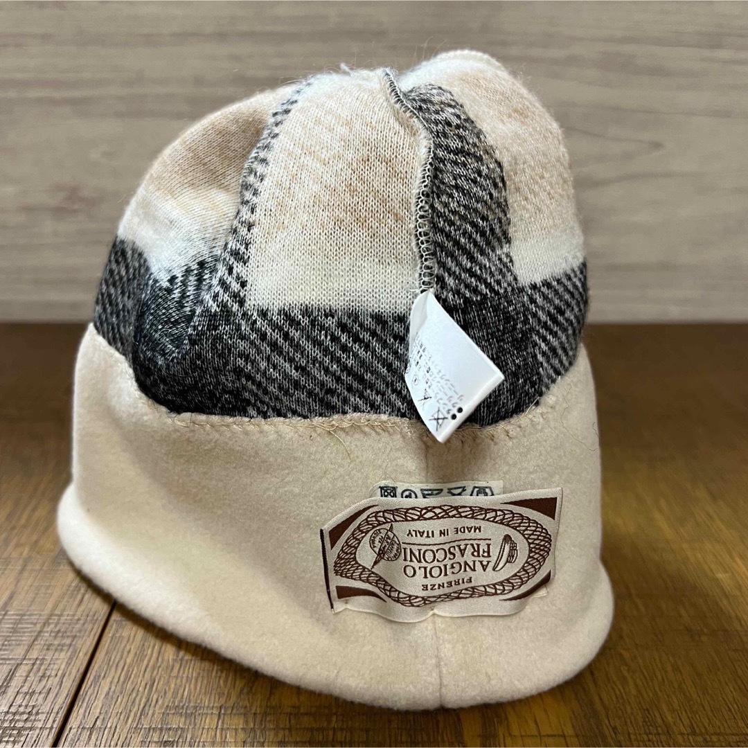 ANGLOBAL SHOP(アングローバルショップ)のANGLOBALShop ニット帽　中古品 レディースの帽子(ニット帽/ビーニー)の商品写真